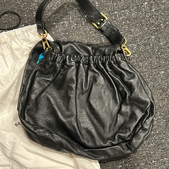 Marc by Marc Jacobs Black Leather Shoulder Bag - Picture 9 of 10